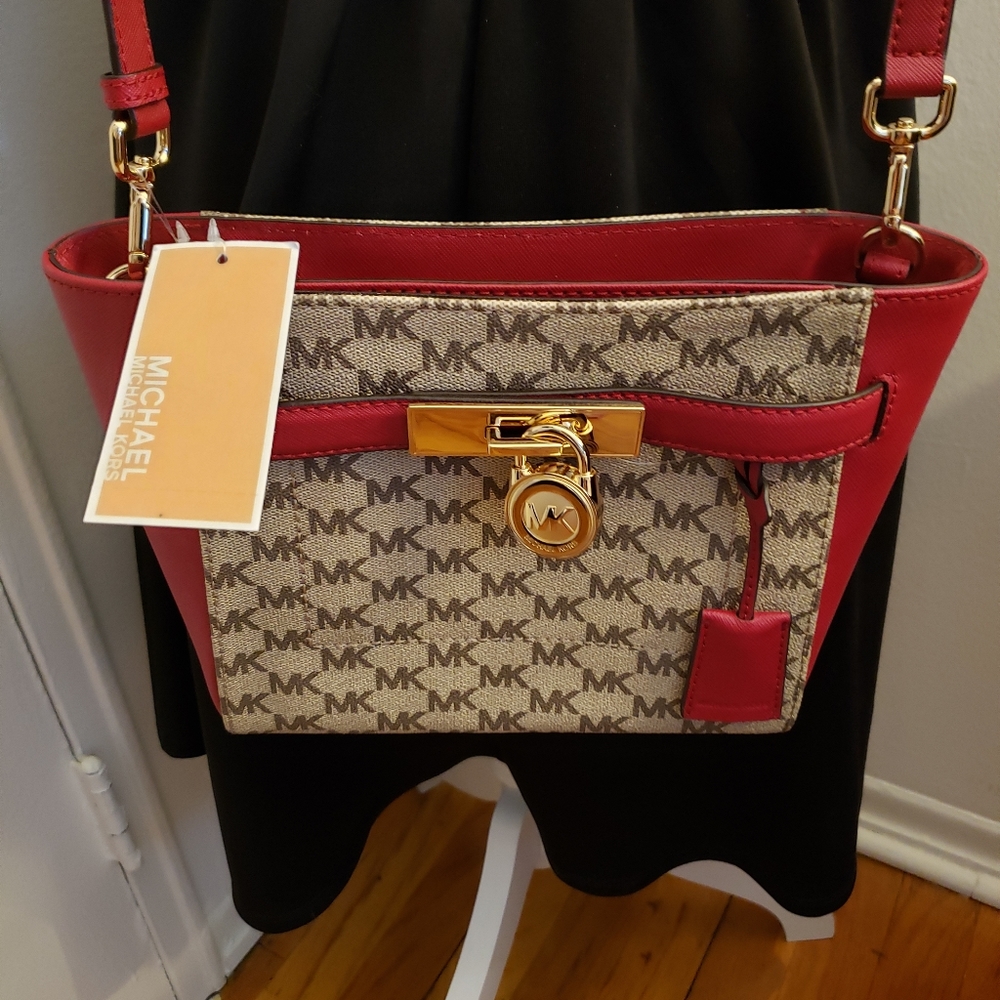 Michael Kors Messenger Bag